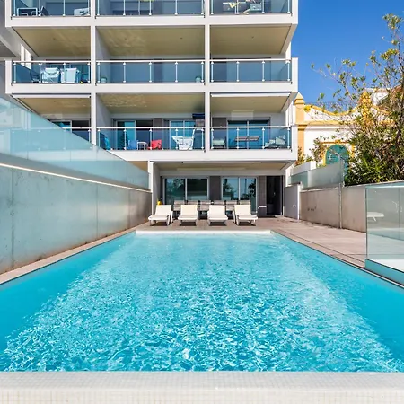 Kasino Ii Rc Q Apartamento